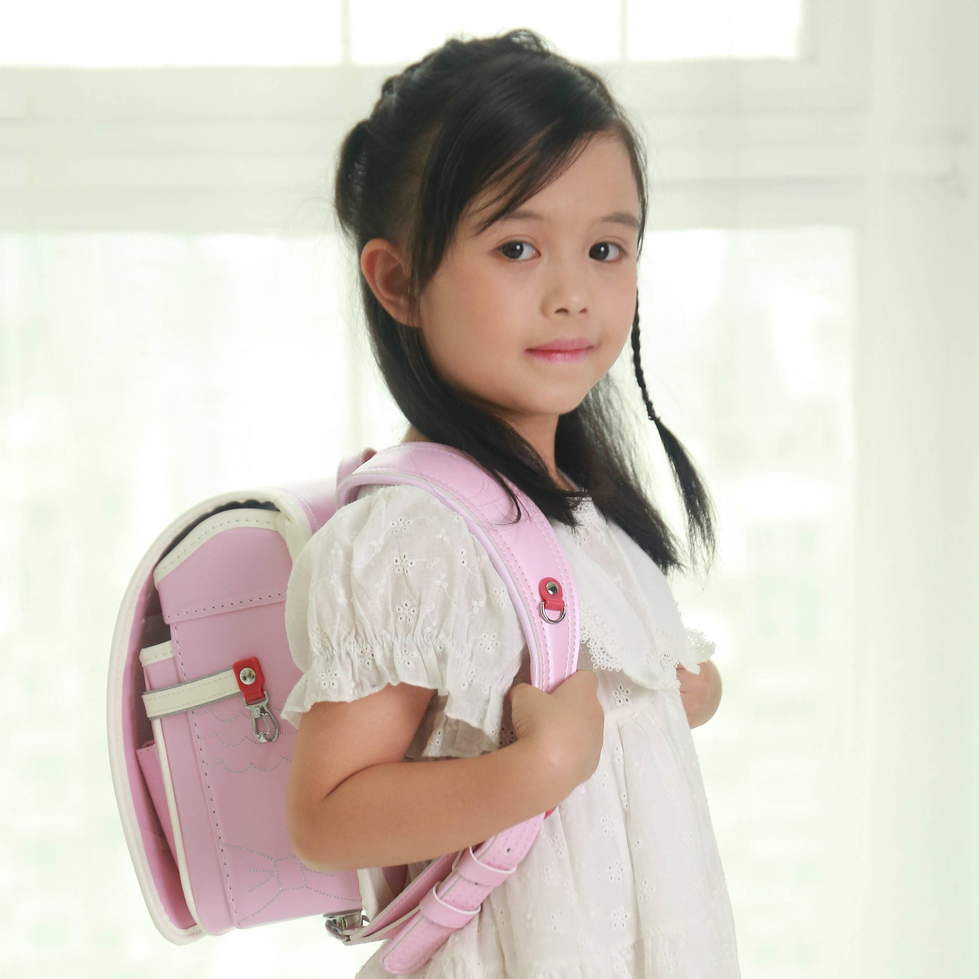 【Coulomb・クーロン】-ちびっこランドセル-リュック-幼稚園バッグ-通園-高級人工皮革-本物ランドセル-構造 A5サイズ -市販幼稚園弁当箱対応-超軽量-精美豪華-女の子-[BL.RS.2003].